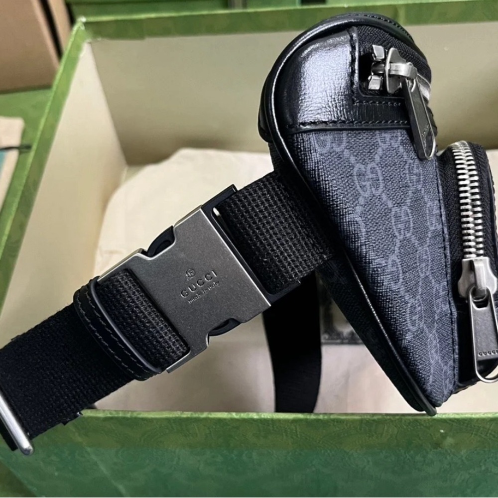 Gucci men’s large belt bag - Picture 3 of 6